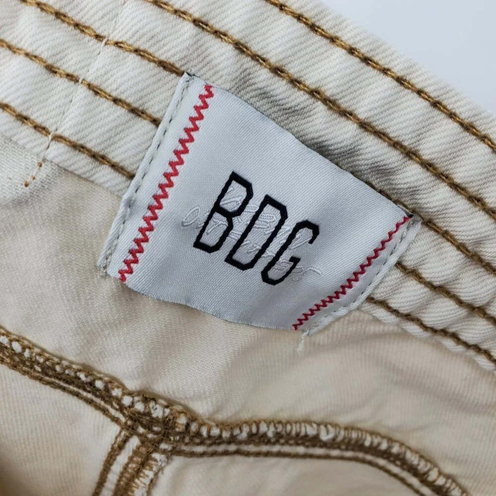 BDG Low Rise Cream Tapered Moto‎ Zipper Jeans Size 26